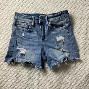 Altar’d State High Rise Button Fly Distressed Shorts Size‎ Small stretch
